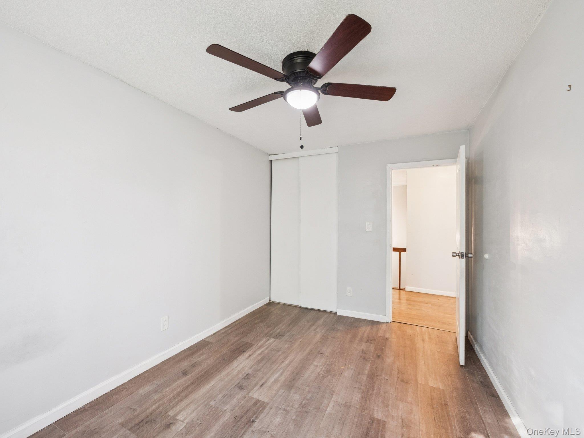 #8 photo, 203 Springmeadow Drive, Holbrook , NY 11741