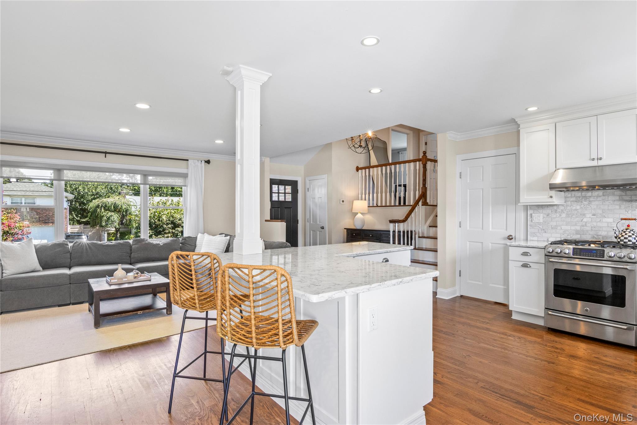 #19 photo, 7 Driftwood Drive, Glen Cove , NY 11542