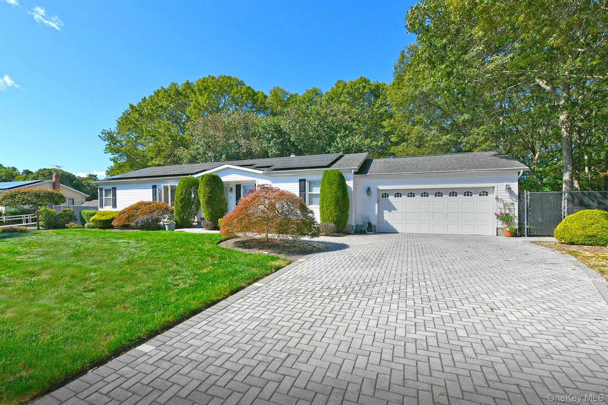 #1 photo, 96 10th Avenue, 東長島 Holtsville , NY 11742