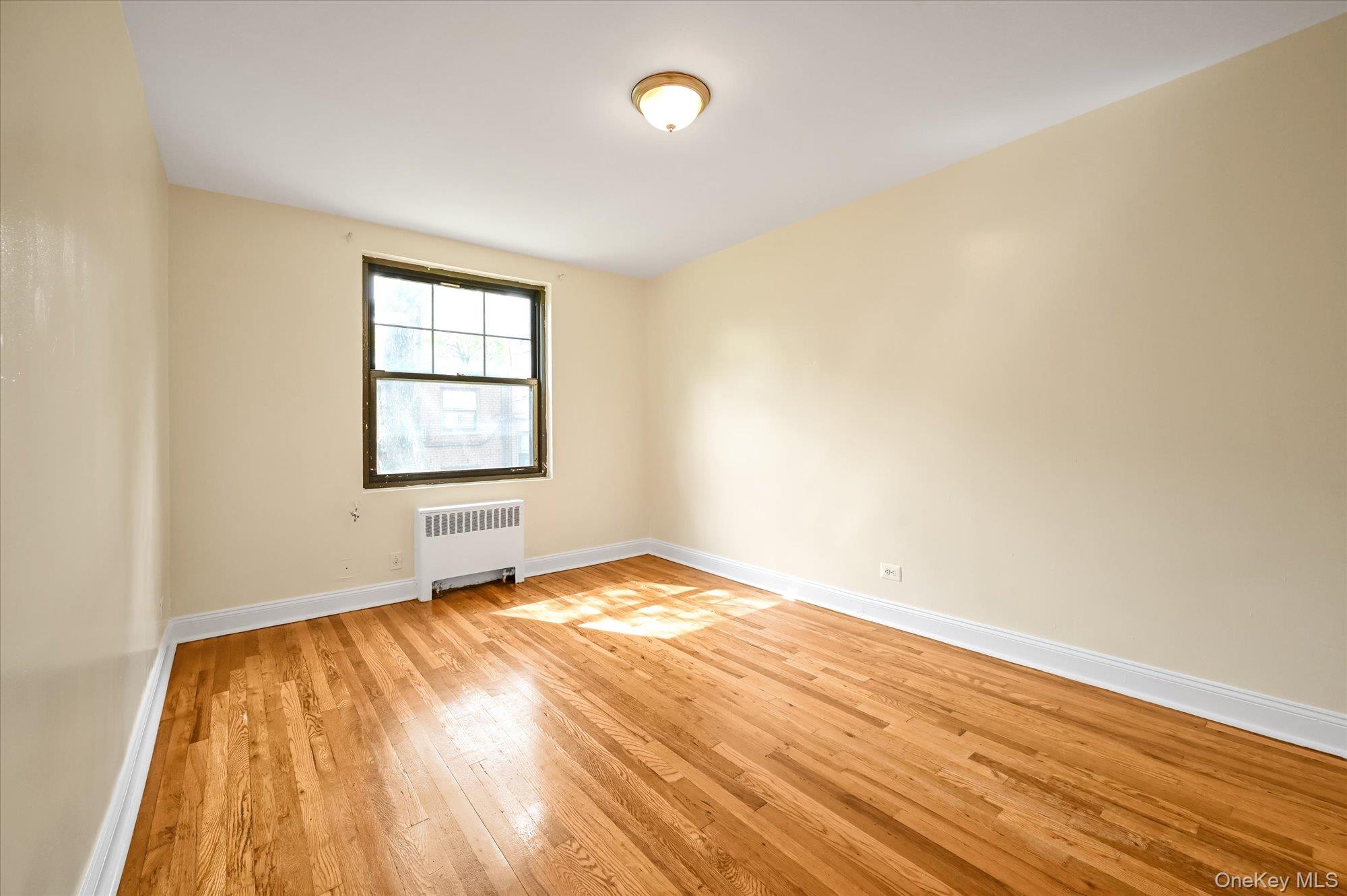 #12 photo, 134-08 Jewel Avenue, クイーンズ区 Flushing , NY 11367