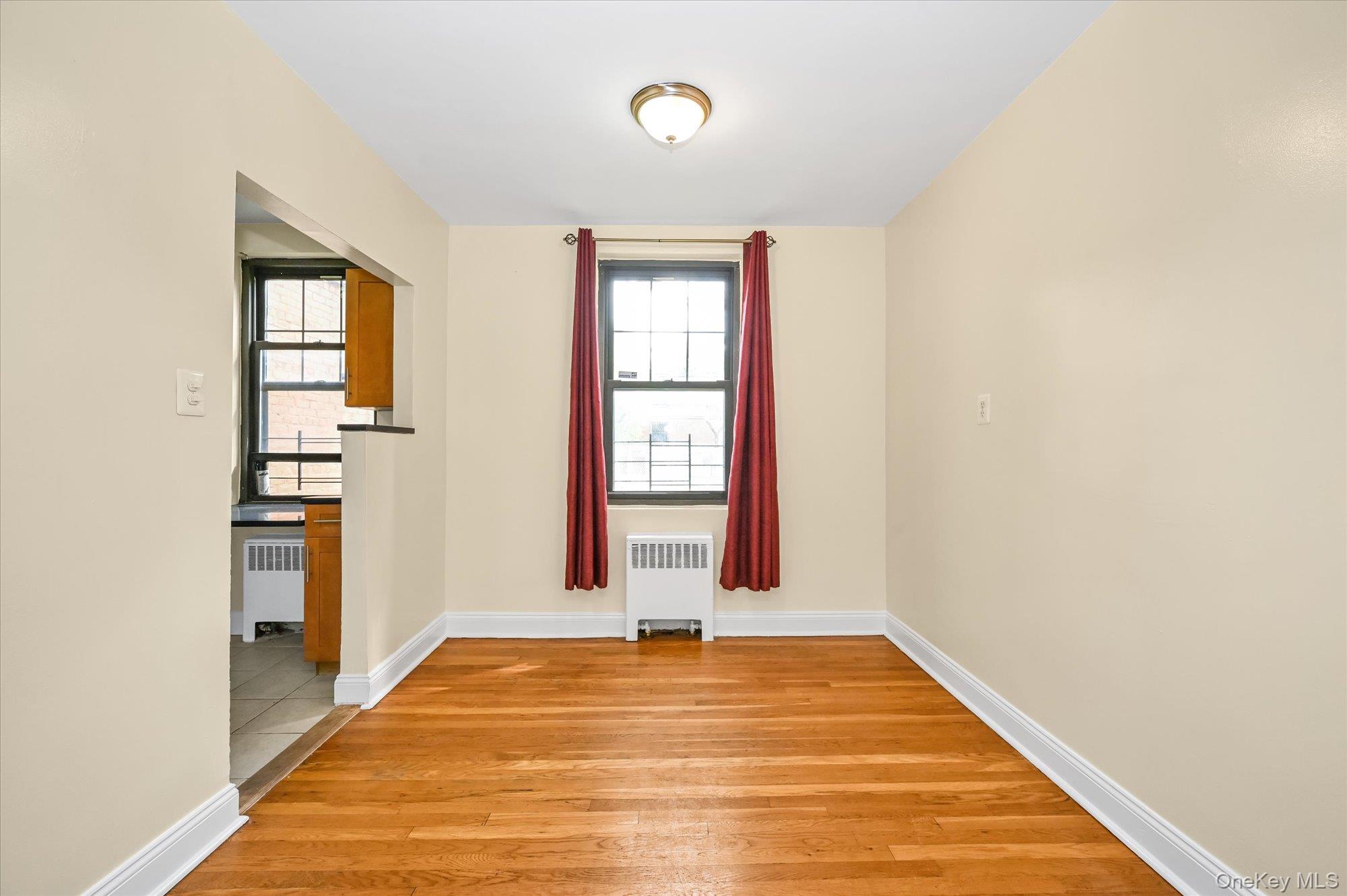 #8 photo, 134-08 Jewel Avenue, クイーンズ区 Flushing , NY 11367