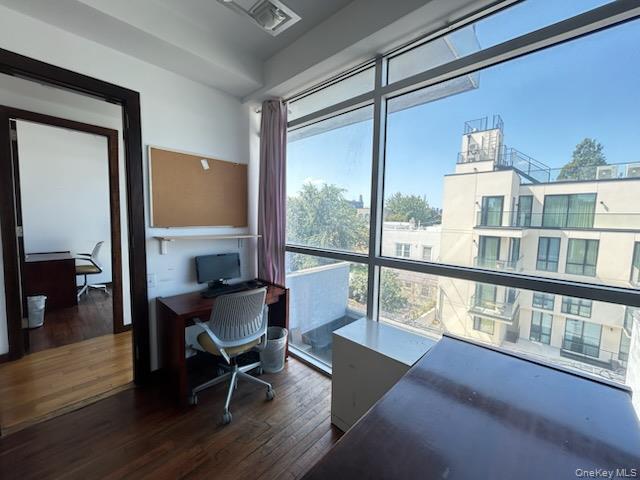 #11 photo, 3256 Steinway Street, Astoria , NY 11103