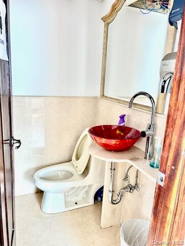 #14 photo, 3256 Steinway Street, Astoria , NY 11103