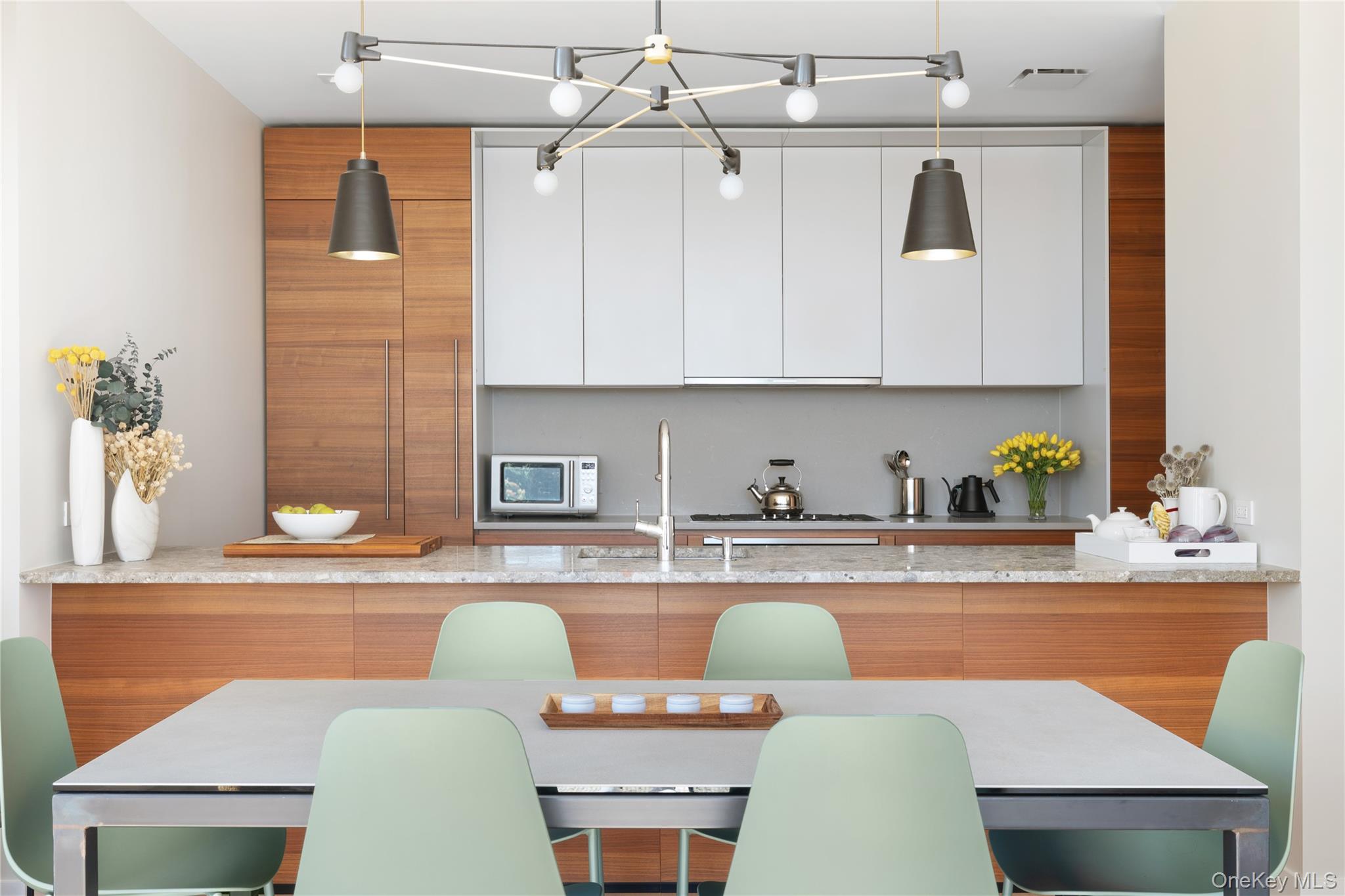 #10 photo, 21-21 31st Street, クイーンズ区 Astoria , NY 11105