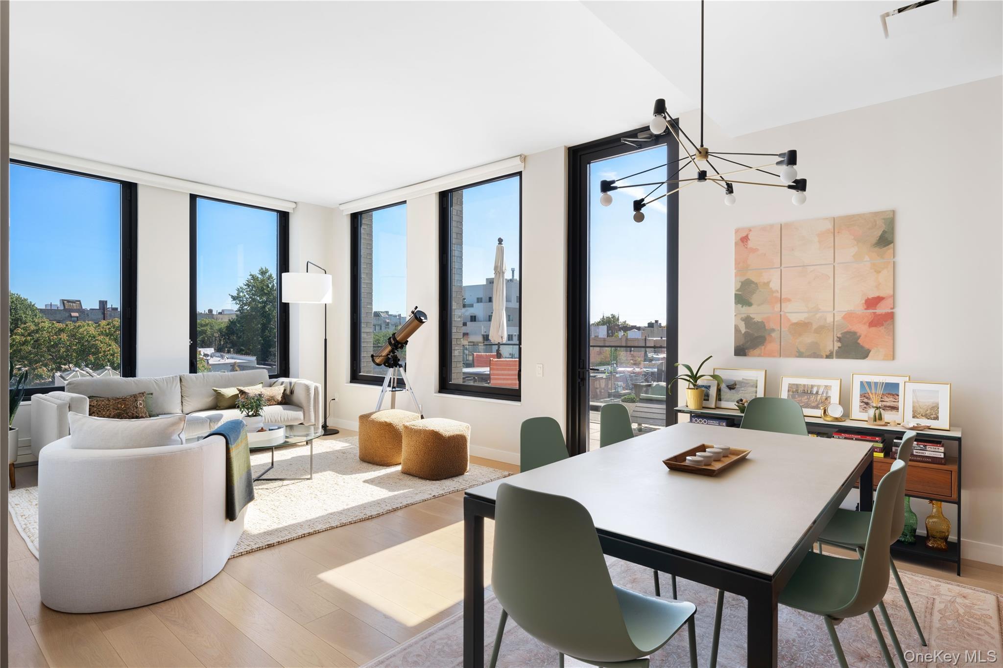 #2 photo, 21-21 31st Street, クイーンズ区 Astoria , NY 11105