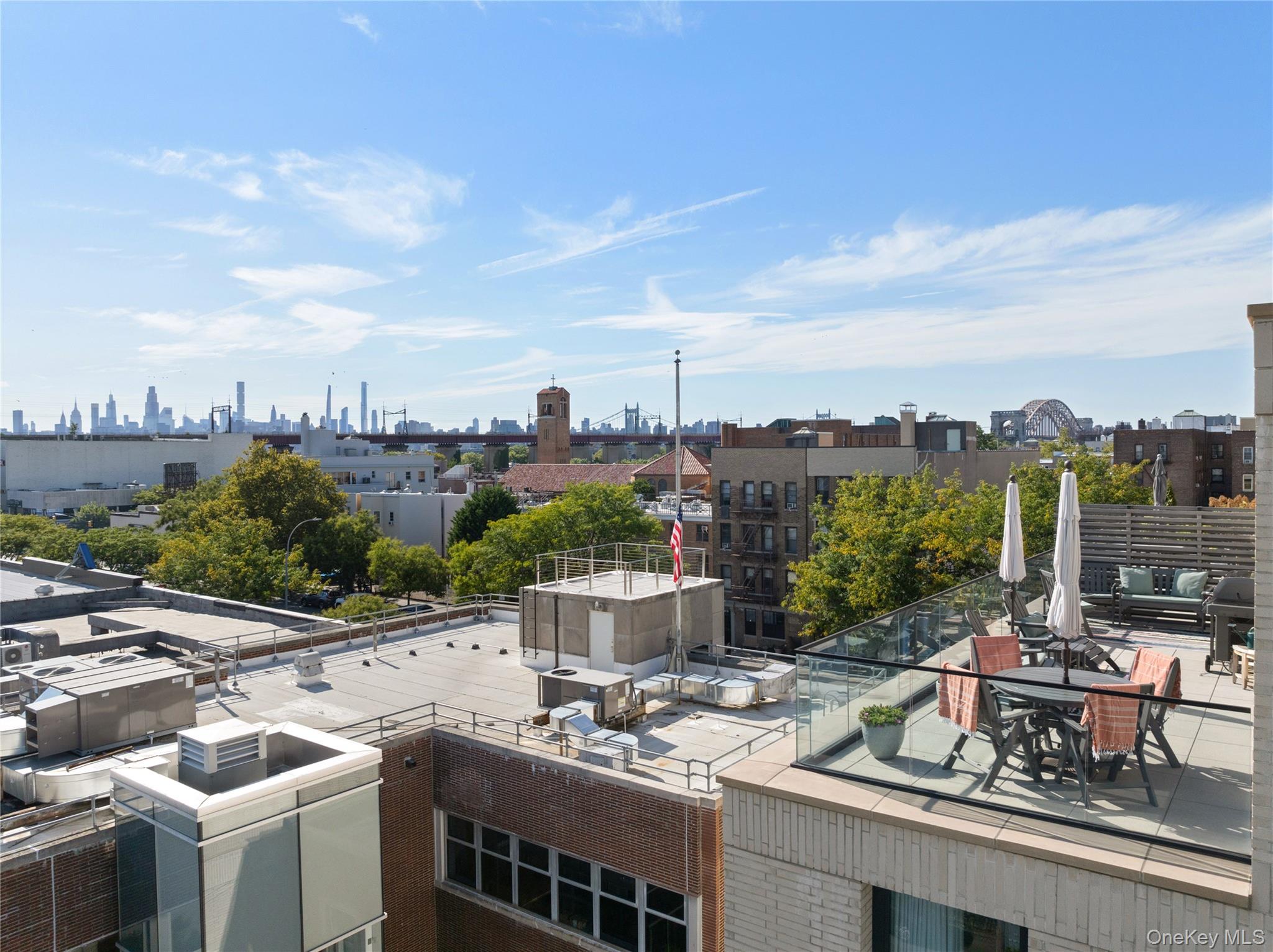 #6 photo, 21-21 31st Street, クイーンズ区 Astoria , NY 11105