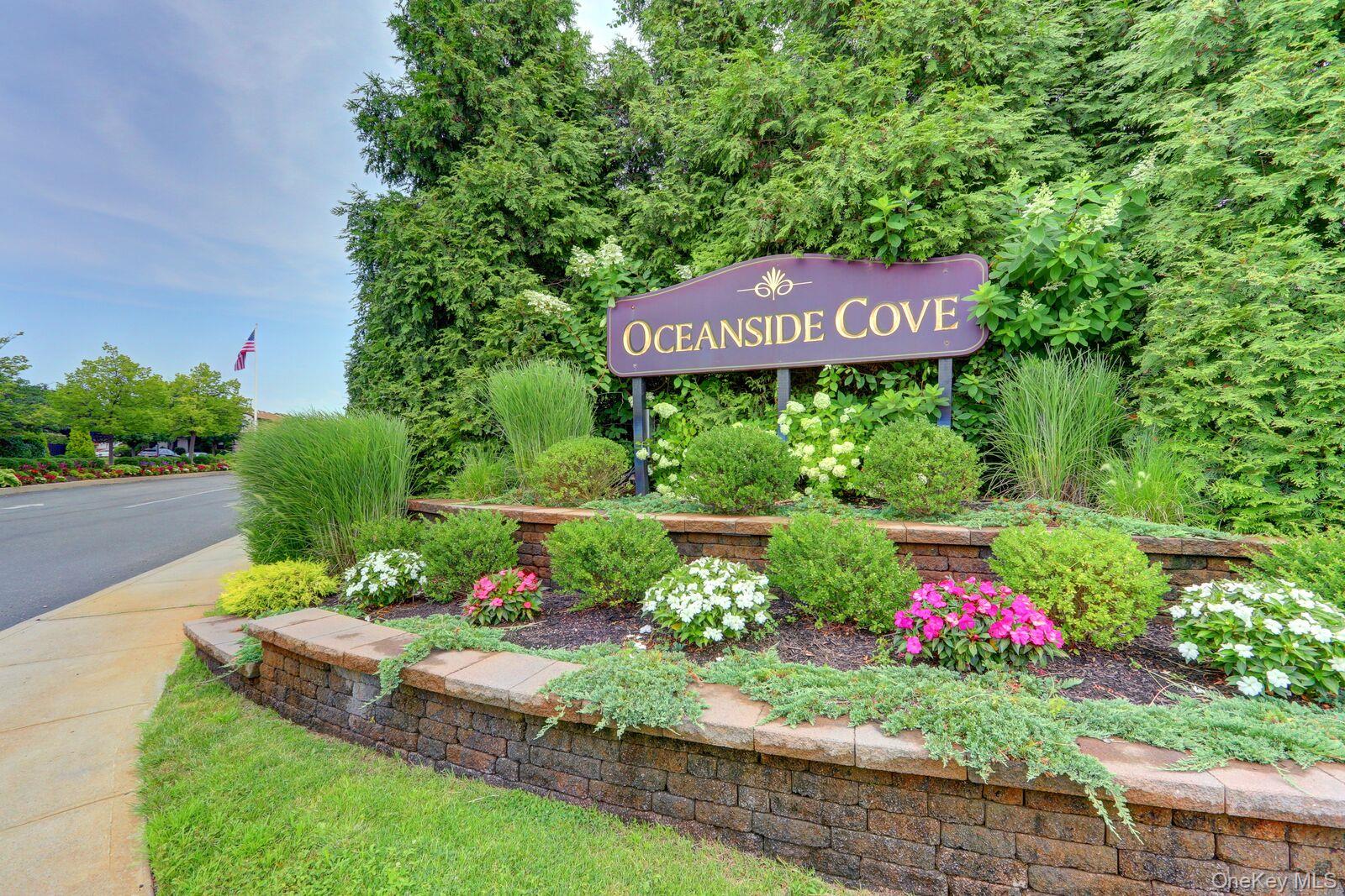 #1 photo, 100 Daly, ناسو Oceanside , NY 11572