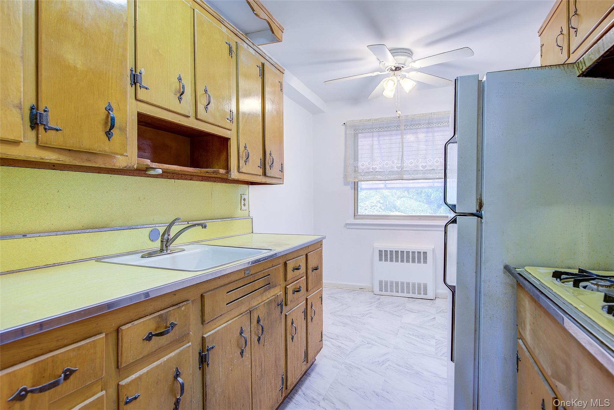 #16 photo, 67-29 61st Drive, Middle Village , NY 11379