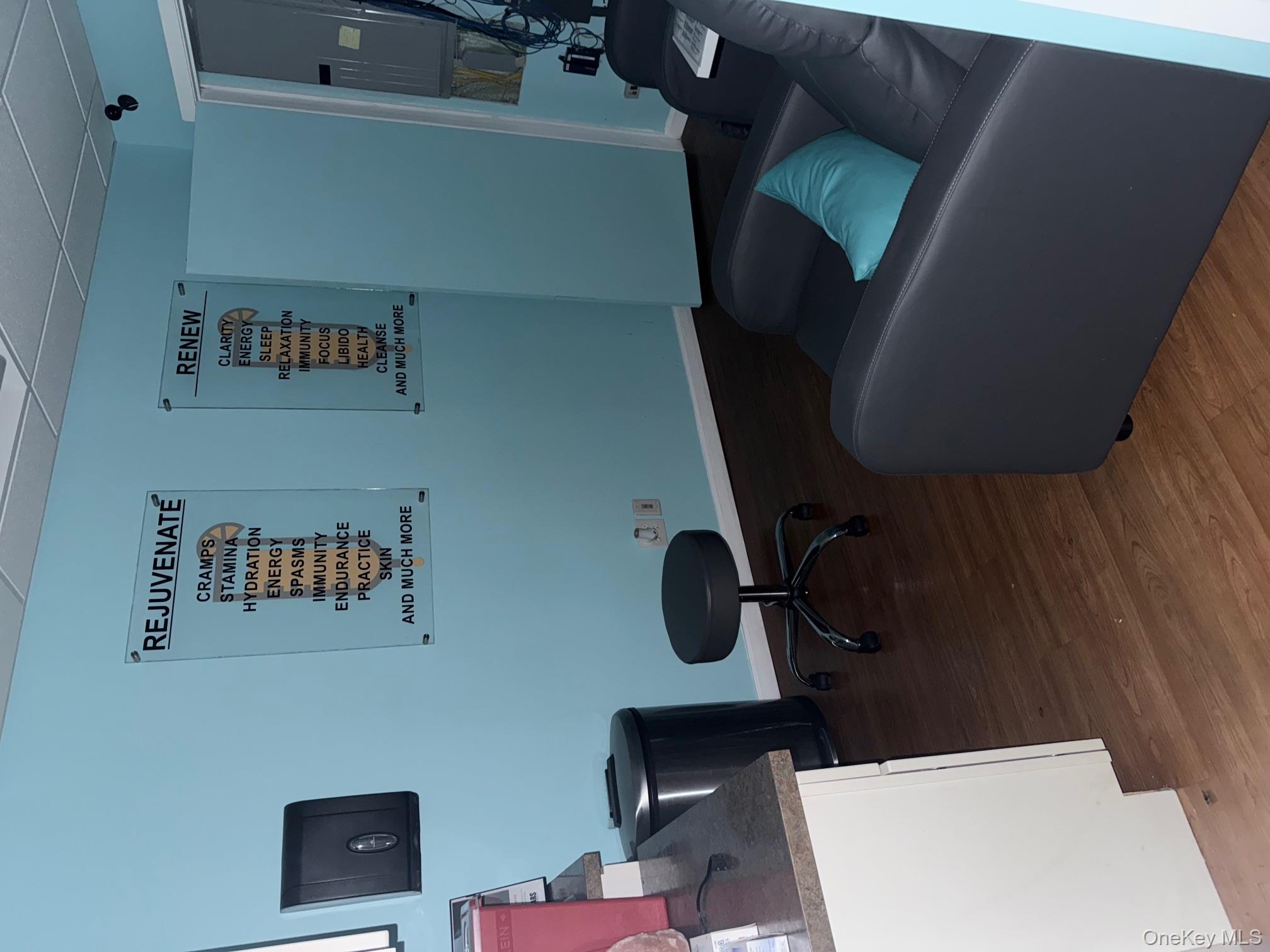 #12 photo, 351 Fort Salonga Road, Northport , NY 11768