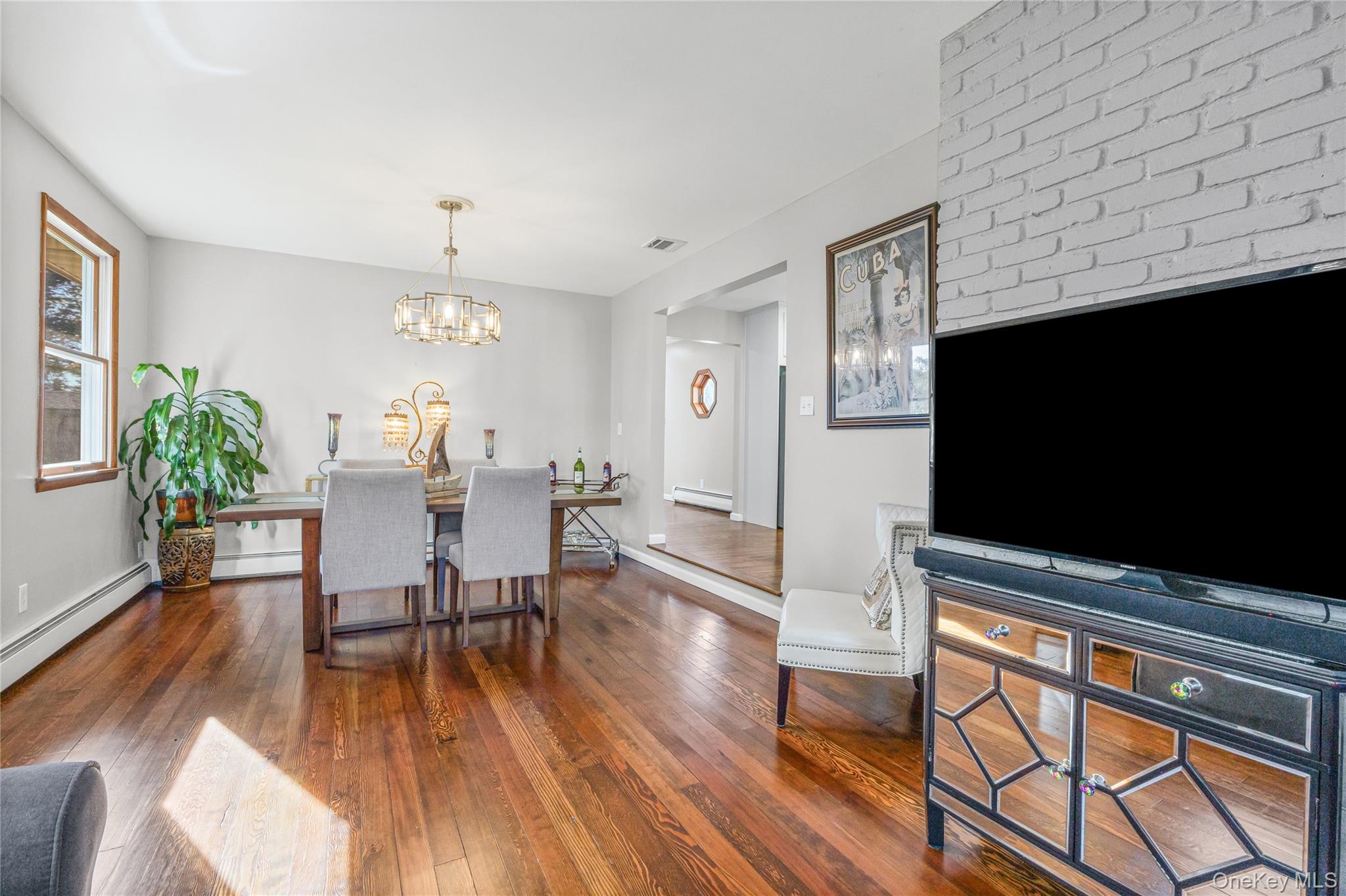 #15 photo, 10 S Old Neck Road, サフォーク郡 Center Moriches , NY 11934