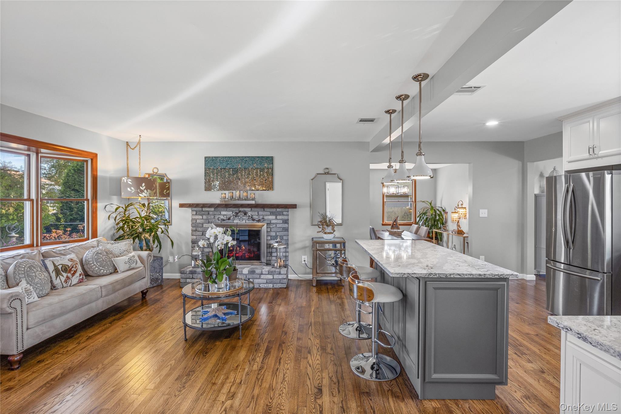 #8 photo, 10 S Old Neck Road, サフォーク郡 Center Moriches , NY 11934