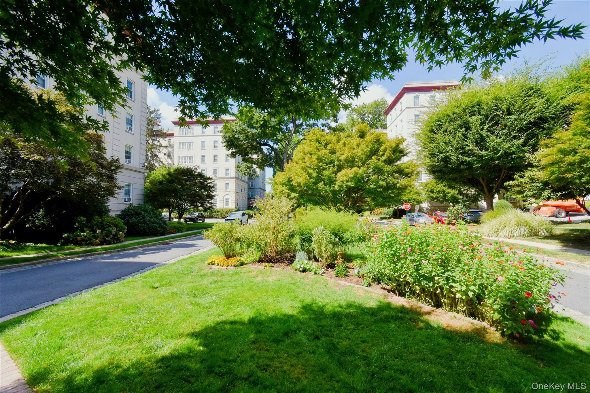 #14 photo, 4 Park Lane, Mount Vernon , NY 10552