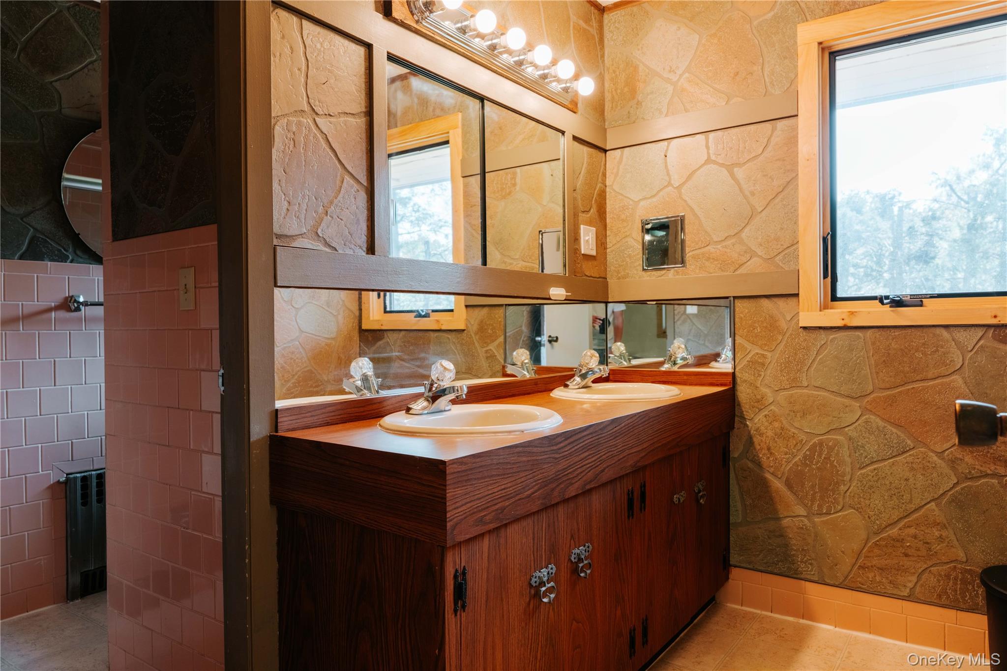 #14 photo, 6652 State Route 42, Woodbourne , NY 12788