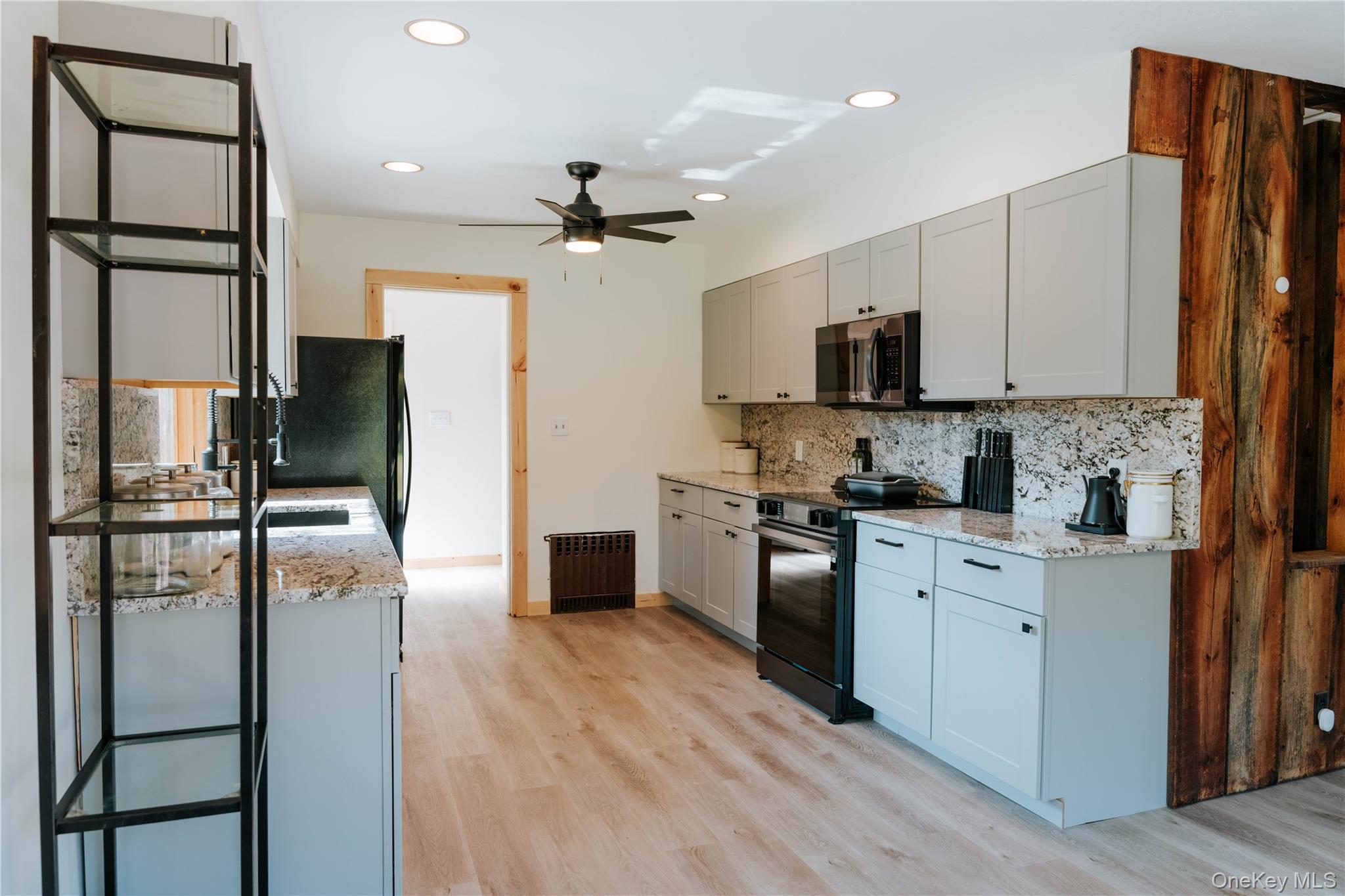 #8 photo, 6652 State Route 42, Woodbourne , NY 12788