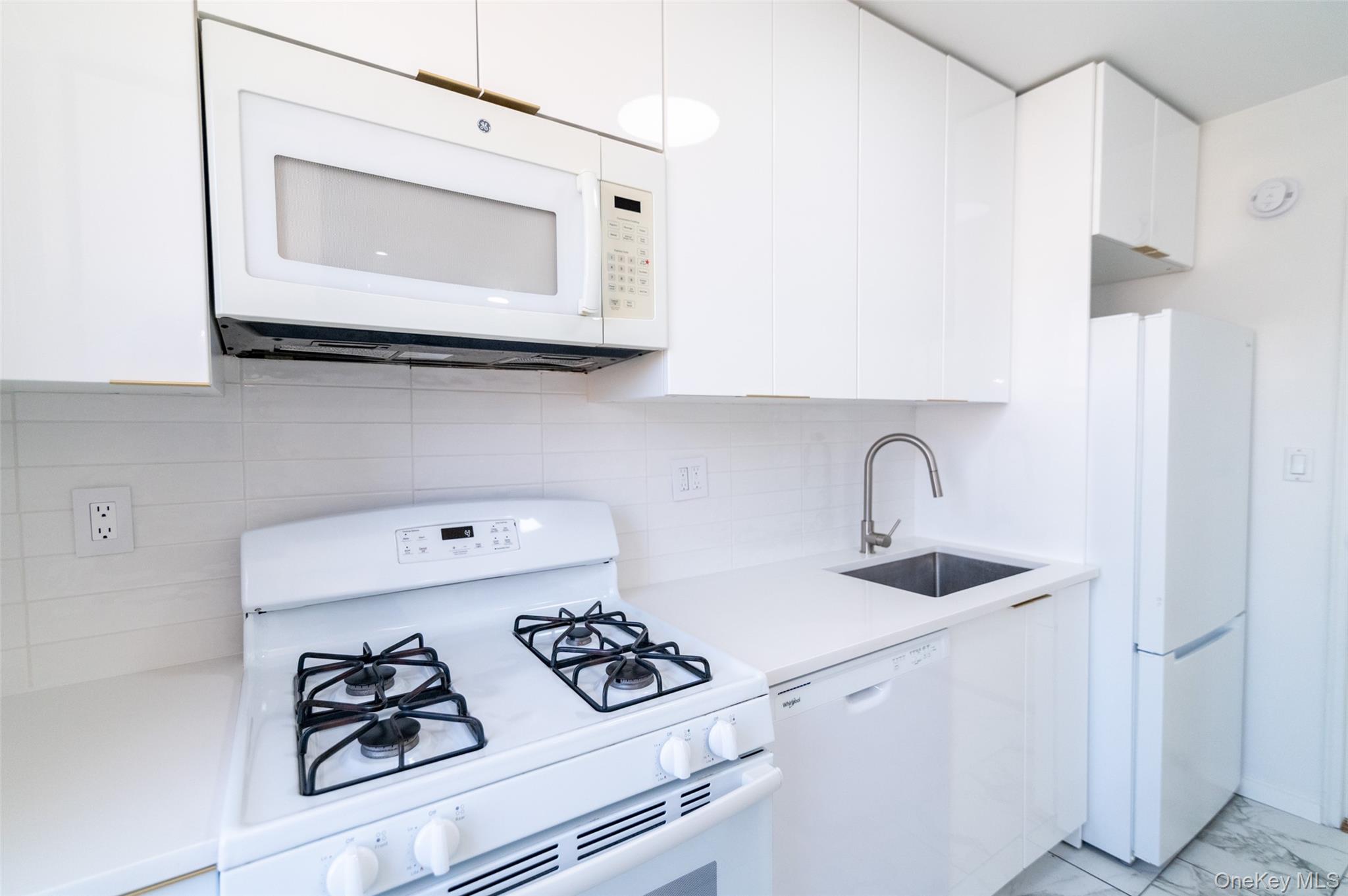 #10 photo, 1 Sadore Lane, Yonkers , NY 10710