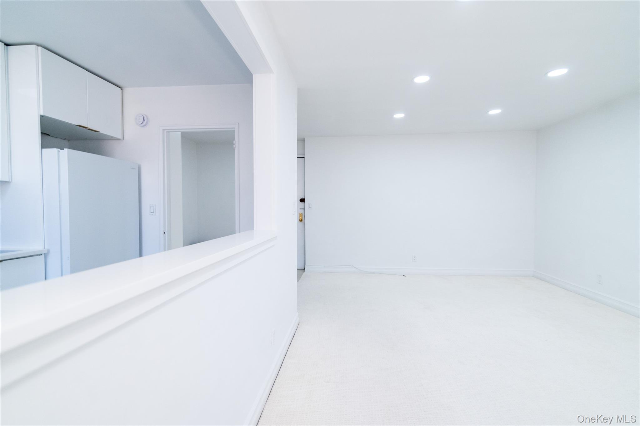 #4 photo, 1 Sadore Lane, Yonkers , NY 10710