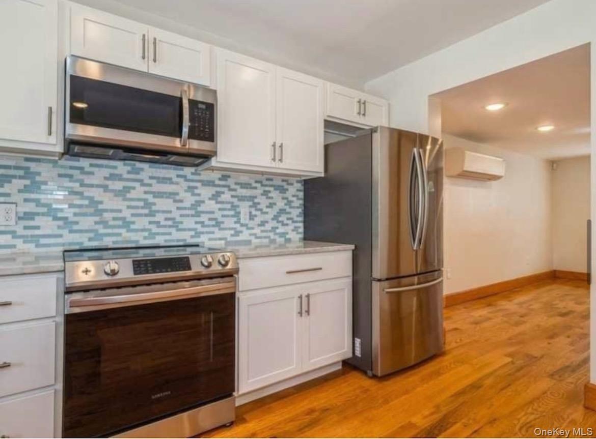 #18 photo, 98 Albany Street, Poughkeepsie , NY 12601