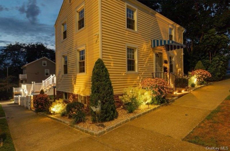 #2 photo, 98 Albany Street, Poughkeepsie , NY 12601