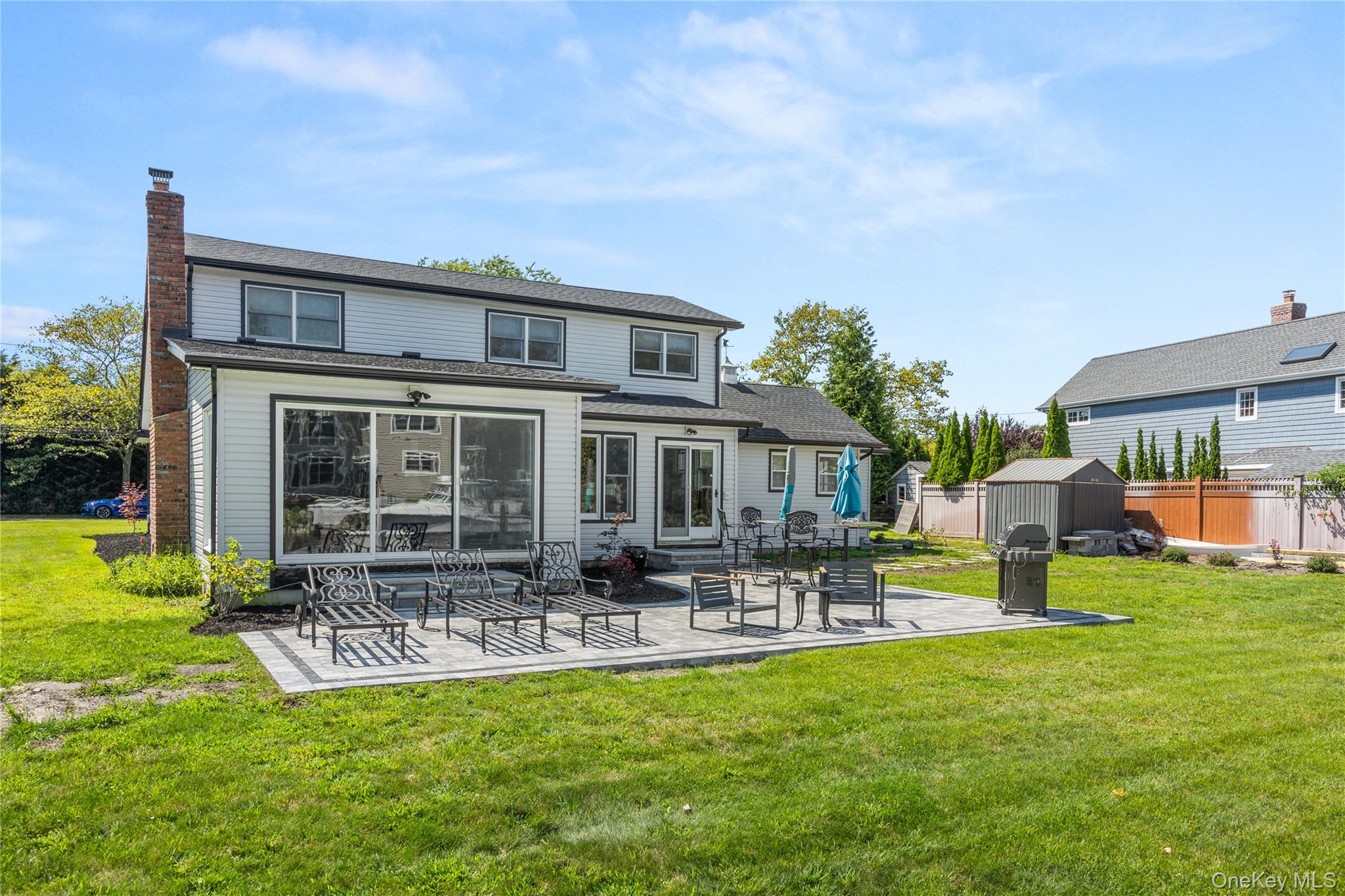 #19 photo, 173 Tahlulah Lane, West Islip , NY 11795