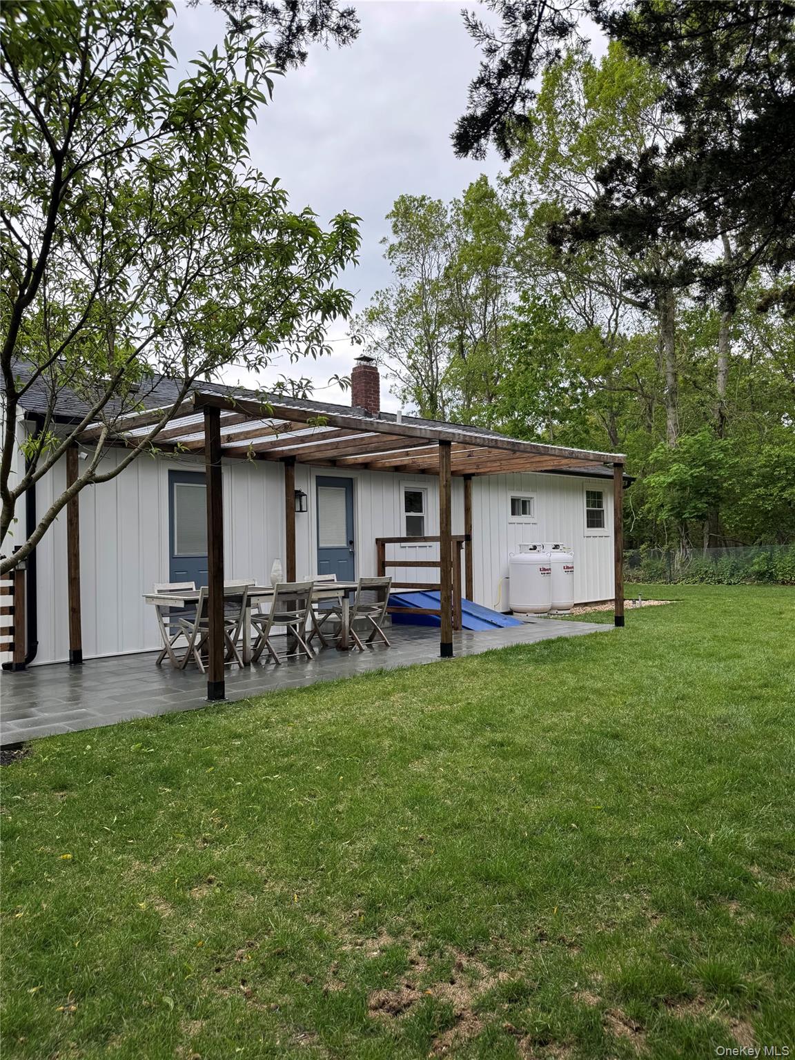 #13 photo, 10 Chevy Chase Road, サフォーク郡 Hampton Bays , NY 11946