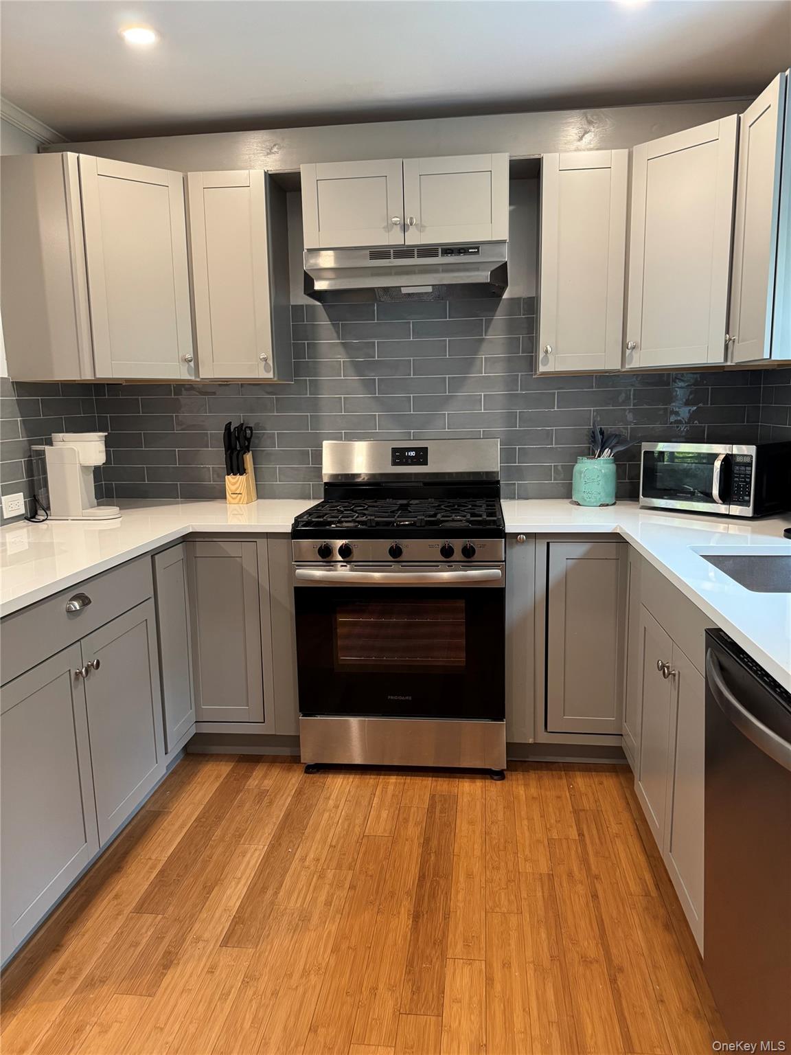 #5 photo, 10 Chevy Chase Road, サフォーク郡 Hampton Bays , NY 11946