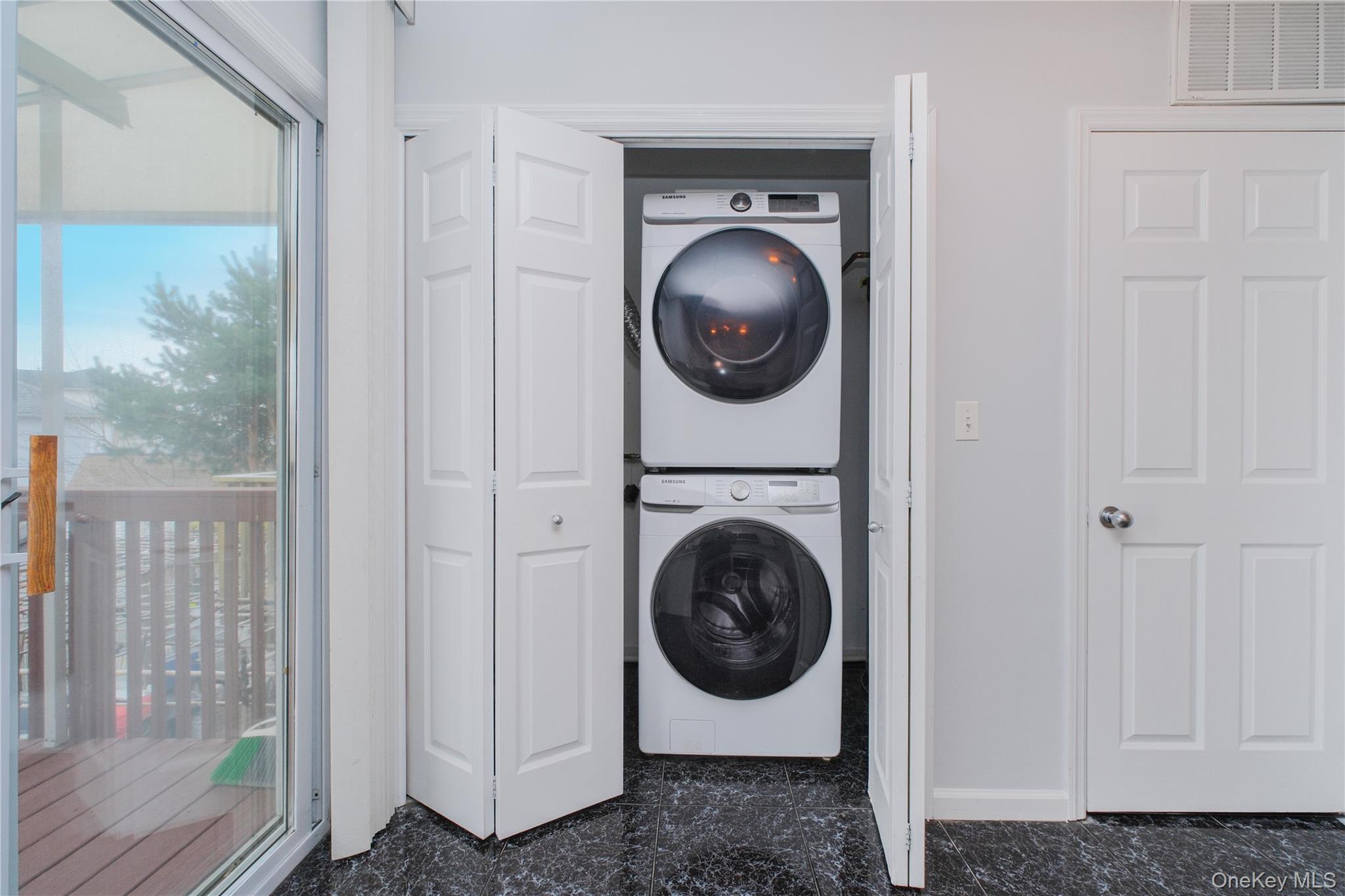 #11 photo, 14 Ragazzi Ln, スタテンアイランド Staten Island , NY 10305