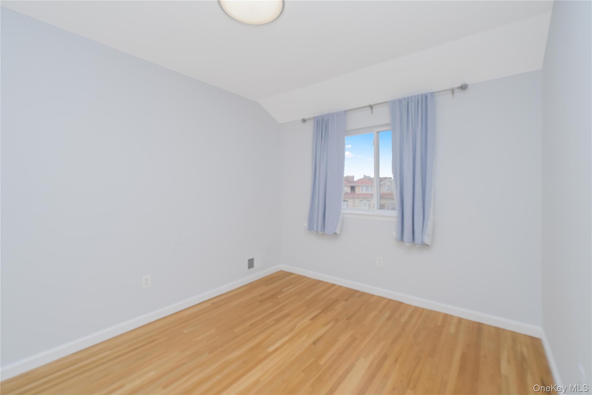 #19 photo, 14 Ragazzi Ln, スタテンアイランド Staten Island , NY 10305