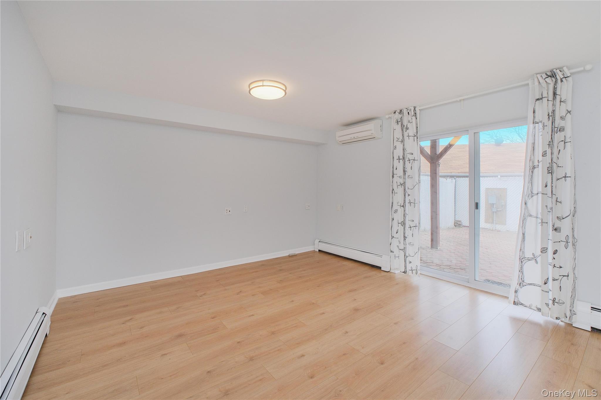 #3 photo, 14 Ragazzi Ln, スタテンアイランド Staten Island , NY 10305