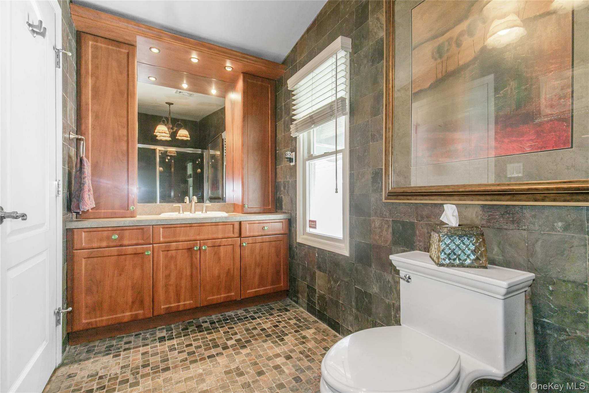 #17 photo, 548 E State Street, Long Beach , NY 11561