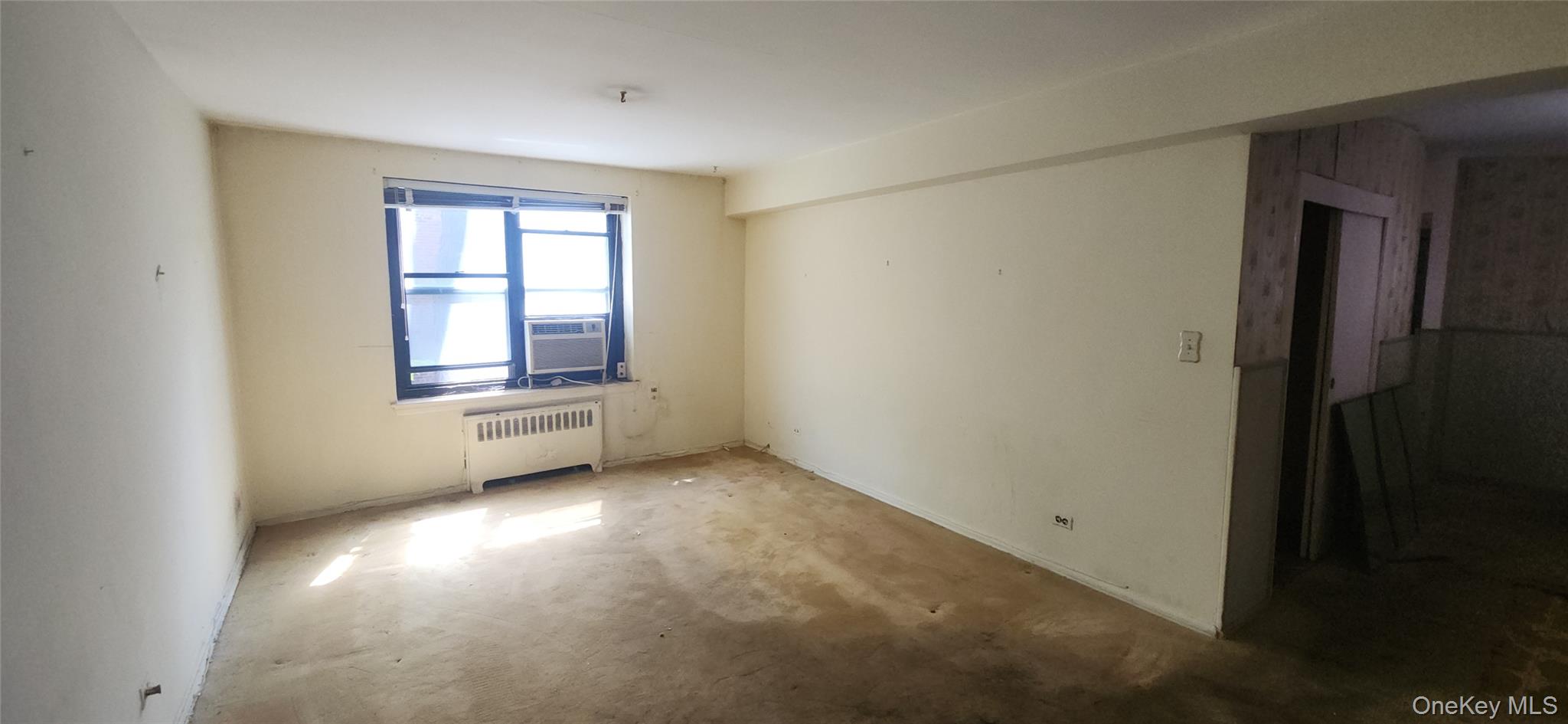 #3 photo, 90-08 32 Avenue, East Elmhurst , NY 11369