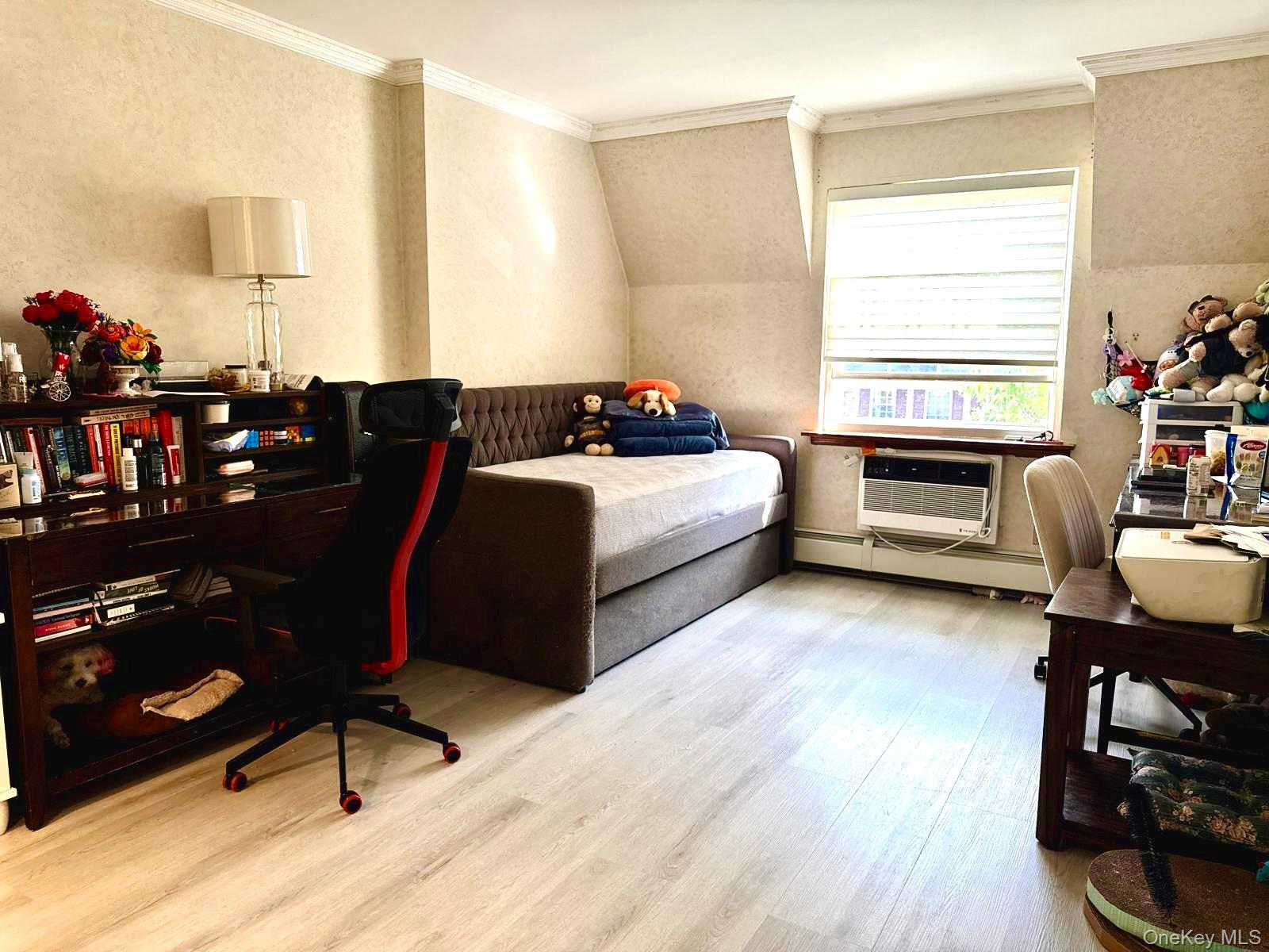 #14 photo, 20607 Emily Road, Bayside , NY 11360