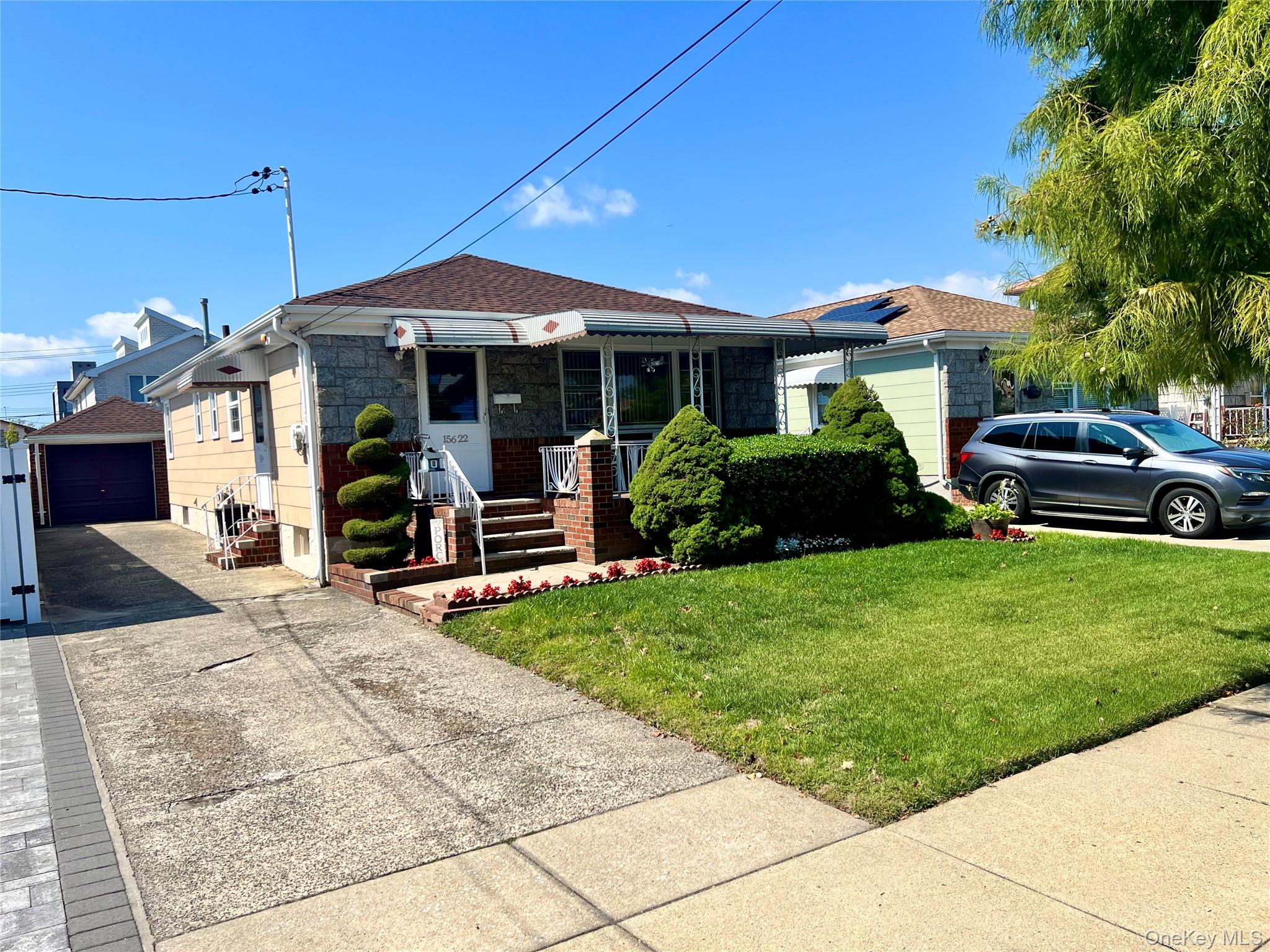 #1 photo, 156-22 91st Street, कुईंस Howard Beach , NY 11414