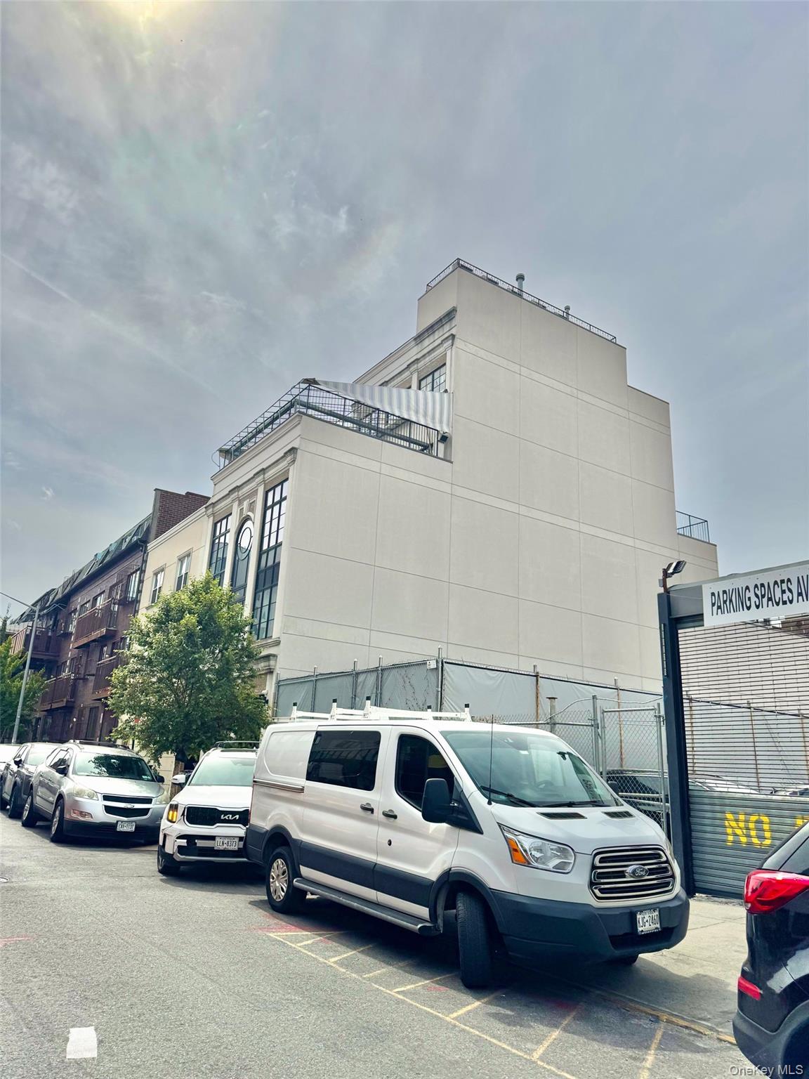 #4 photo, 102 Walworth Street, ブルックリン区 Brooklyn , NY 11205