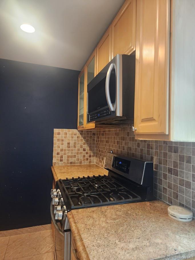 #5 photo, 11006 Colonial Avenue, Forest Hills , NY 11375