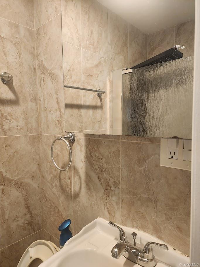 #6 photo, 11006 Colonial Avenue, Forest Hills , NY 11375