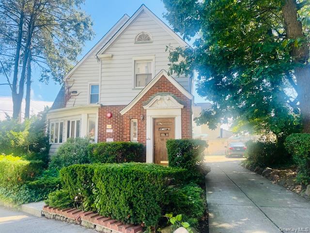 #2 photo, 10922 Myrtle Avenue, クイーンズ区 Richmond Hill North , NY 11418