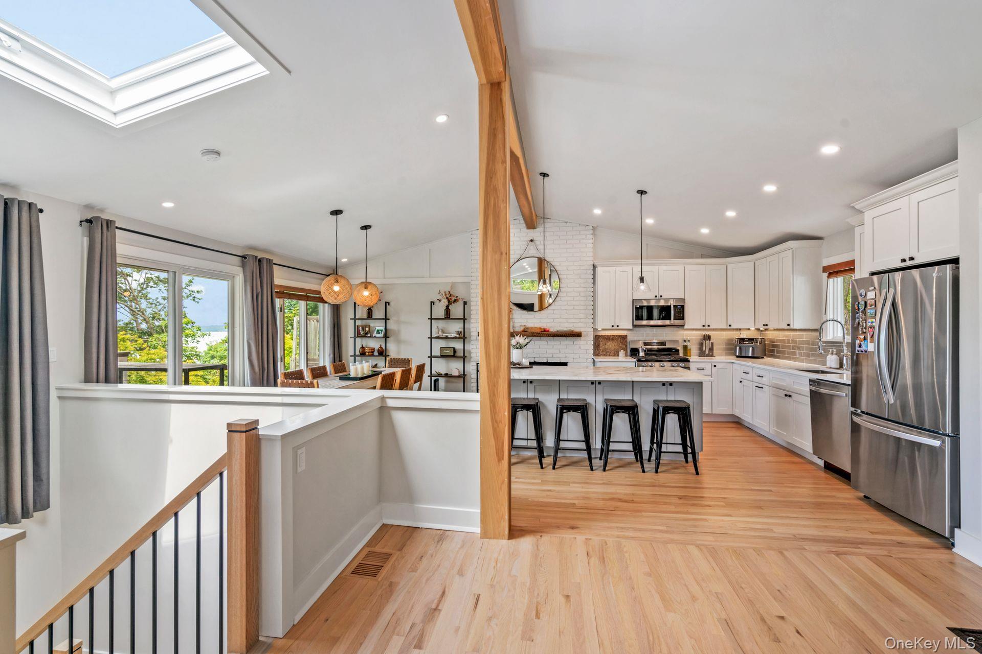 #11 photo, 175 Fox Lane, Northport , NY 11768