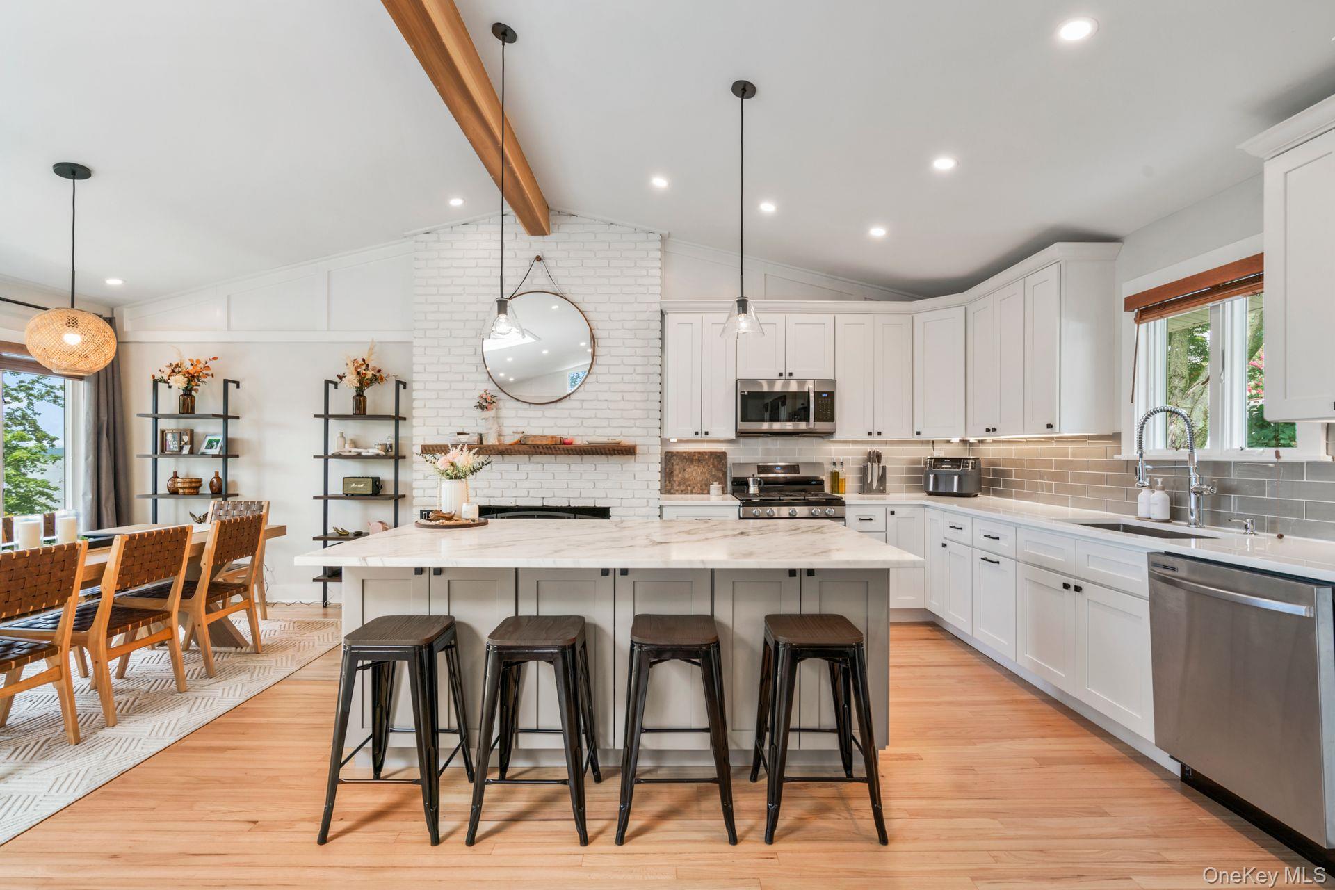 #12 photo, 175 Fox Lane, Northport , NY 11768