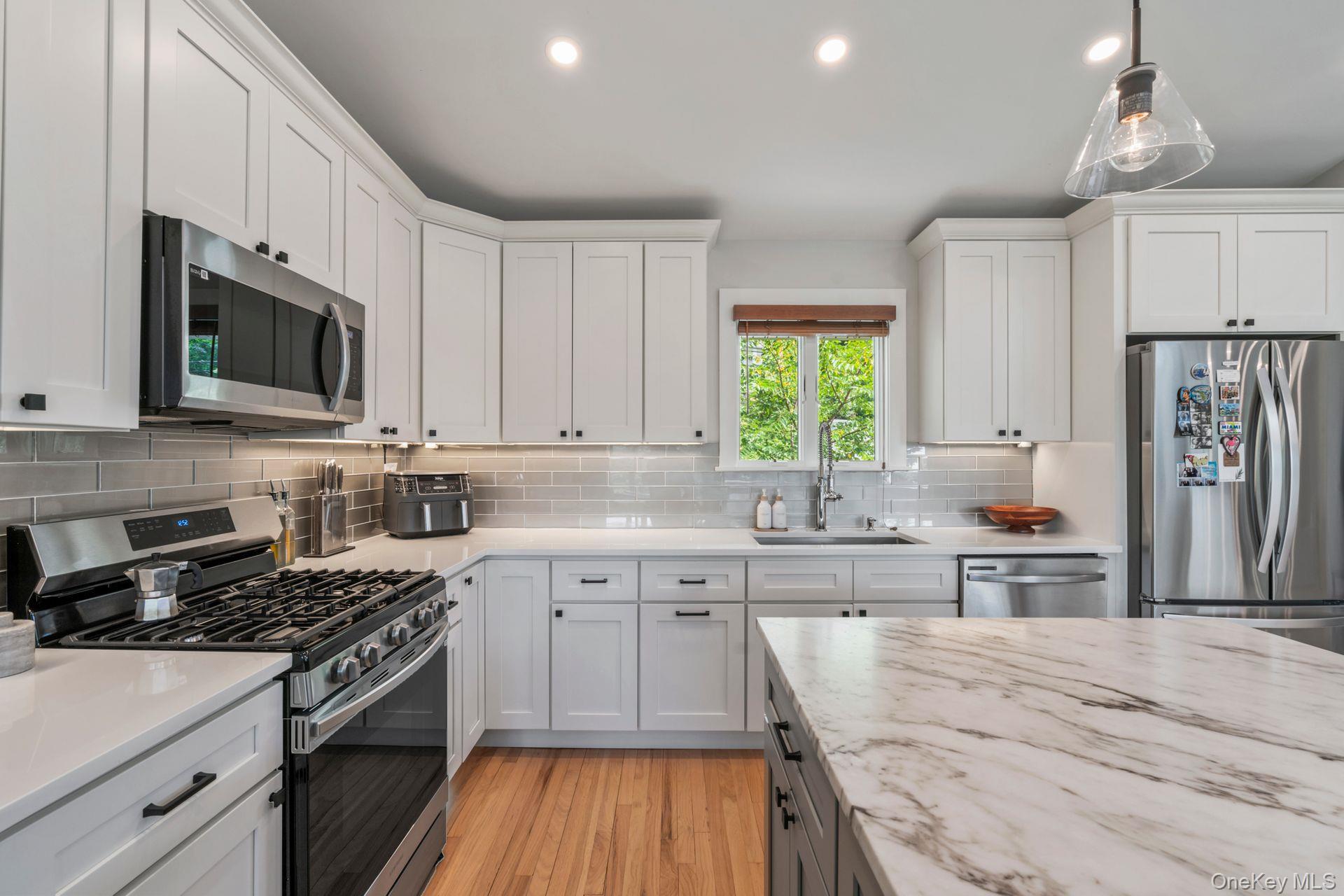 #14 photo, 175 Fox Lane, Northport , NY 11768