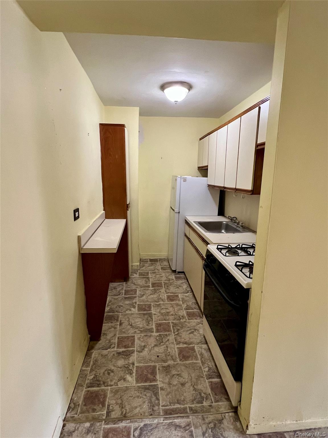 #8 photo, 86-29 155 Avenue, Howard Beach , NY 11414