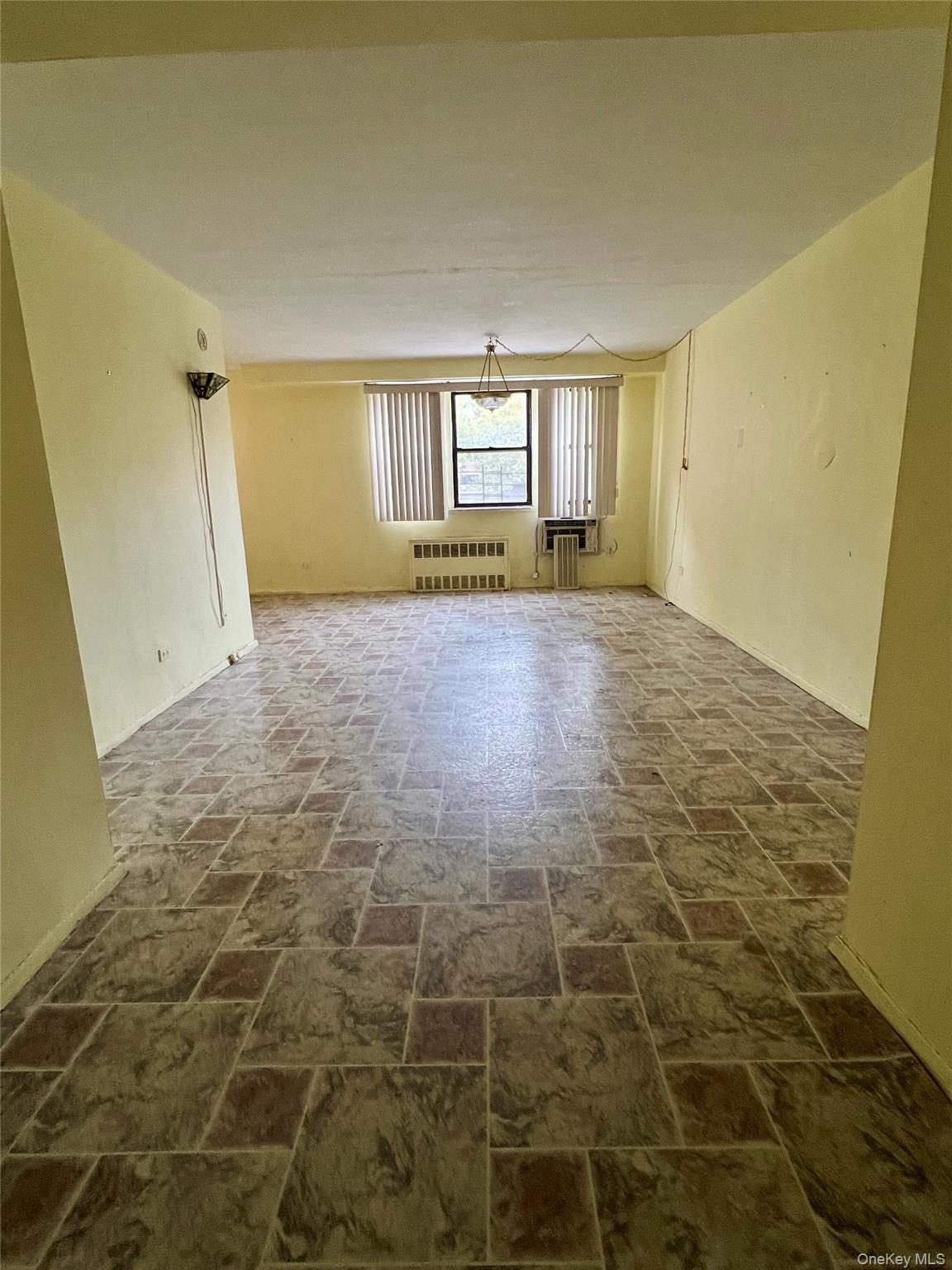 #9 photo, 86-29 155 Avenue, Howard Beach , NY 11414