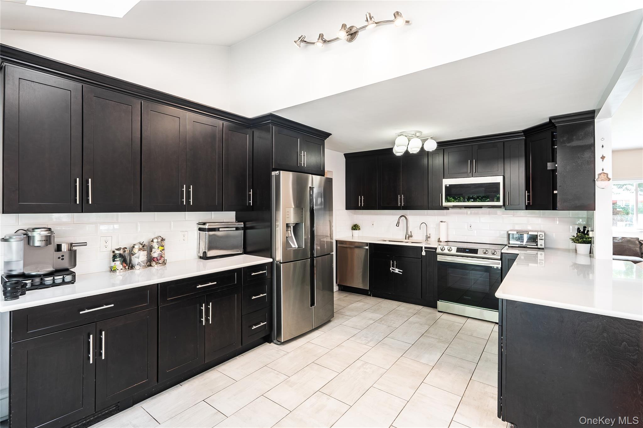 #11 photo, 5 Chadwick Road, Great Neck , NY 11023