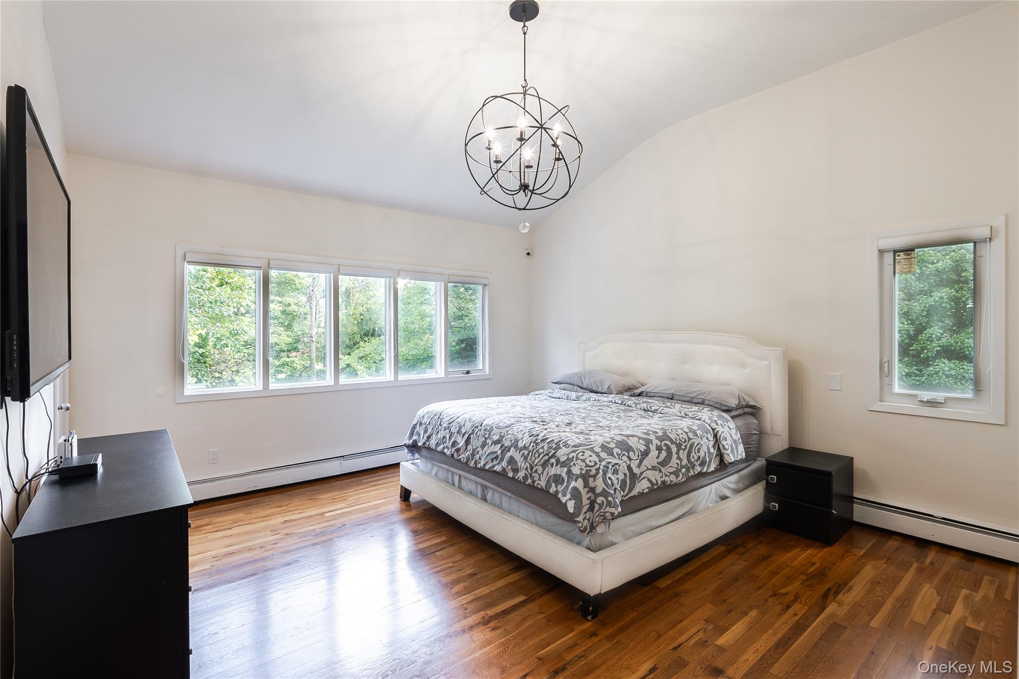 #16 photo, 5 Chadwick Road, Great Neck , NY 11023