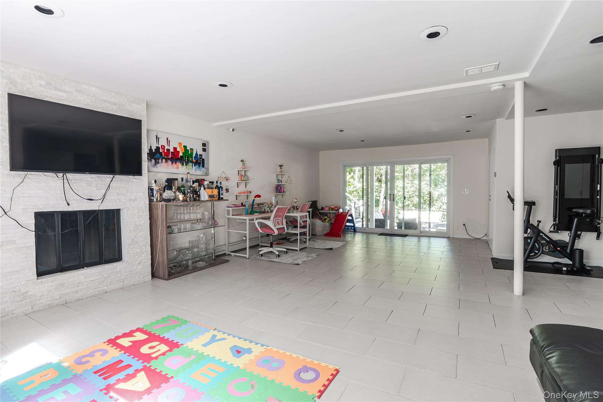 #20 photo, 5 Chadwick Road, Great Neck , NY 11023