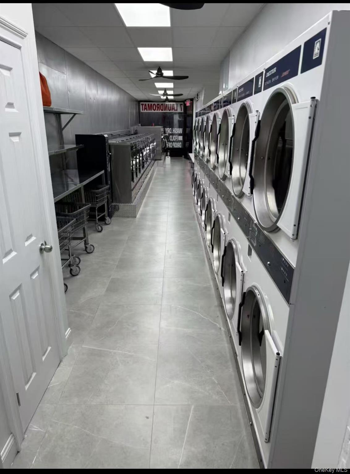 #2 photo, 14244 Roosevelt Avenue, クイーンズ区 Flushing , NY 11354