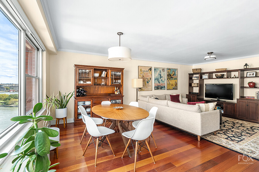 #1 photo, 75 E END Avenue, मैनहटन Yorkville , NY 10028