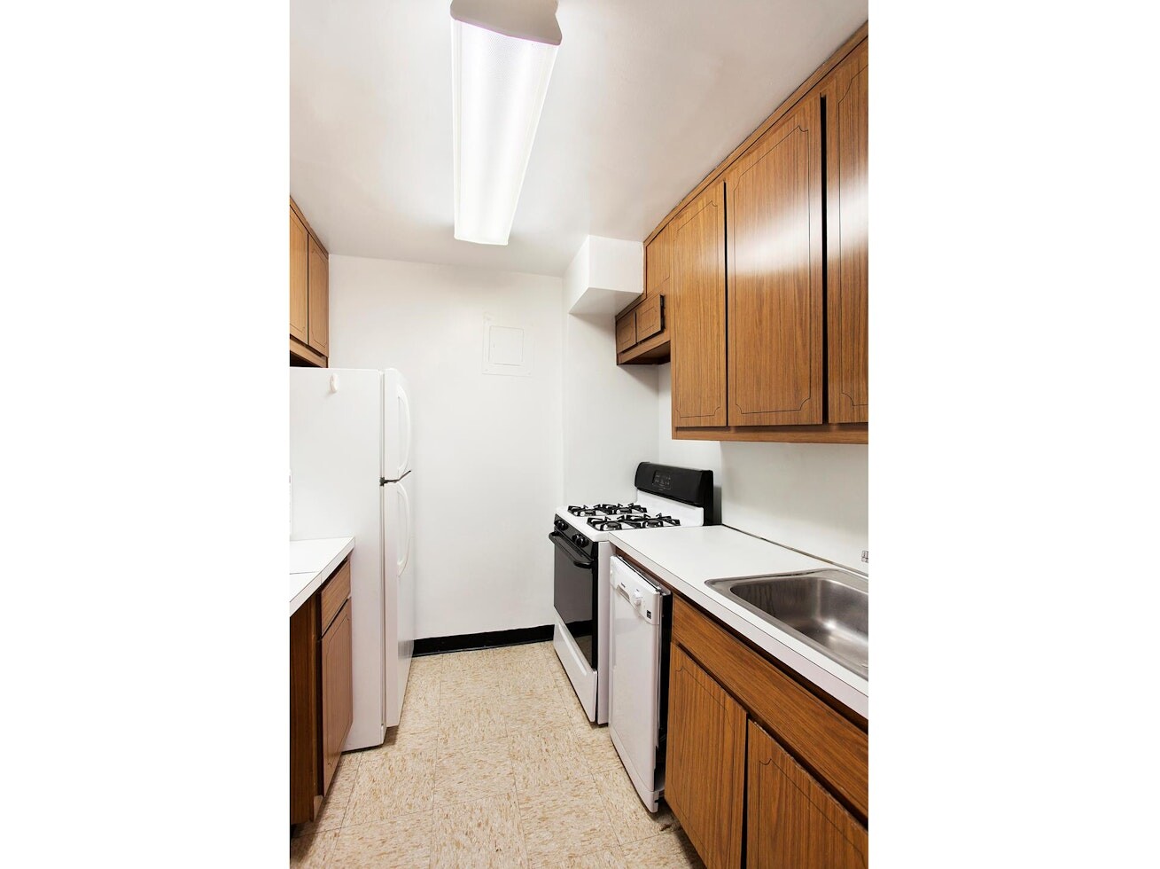 #3 photo, 155 W 68TH Street, マンハッタン Lincoln Square , NY 10023