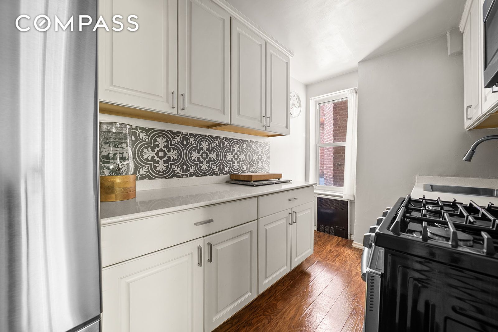 #4 photo, 33-26 82nd Street, クイーンズ区 Jackson Heights , NY 11372