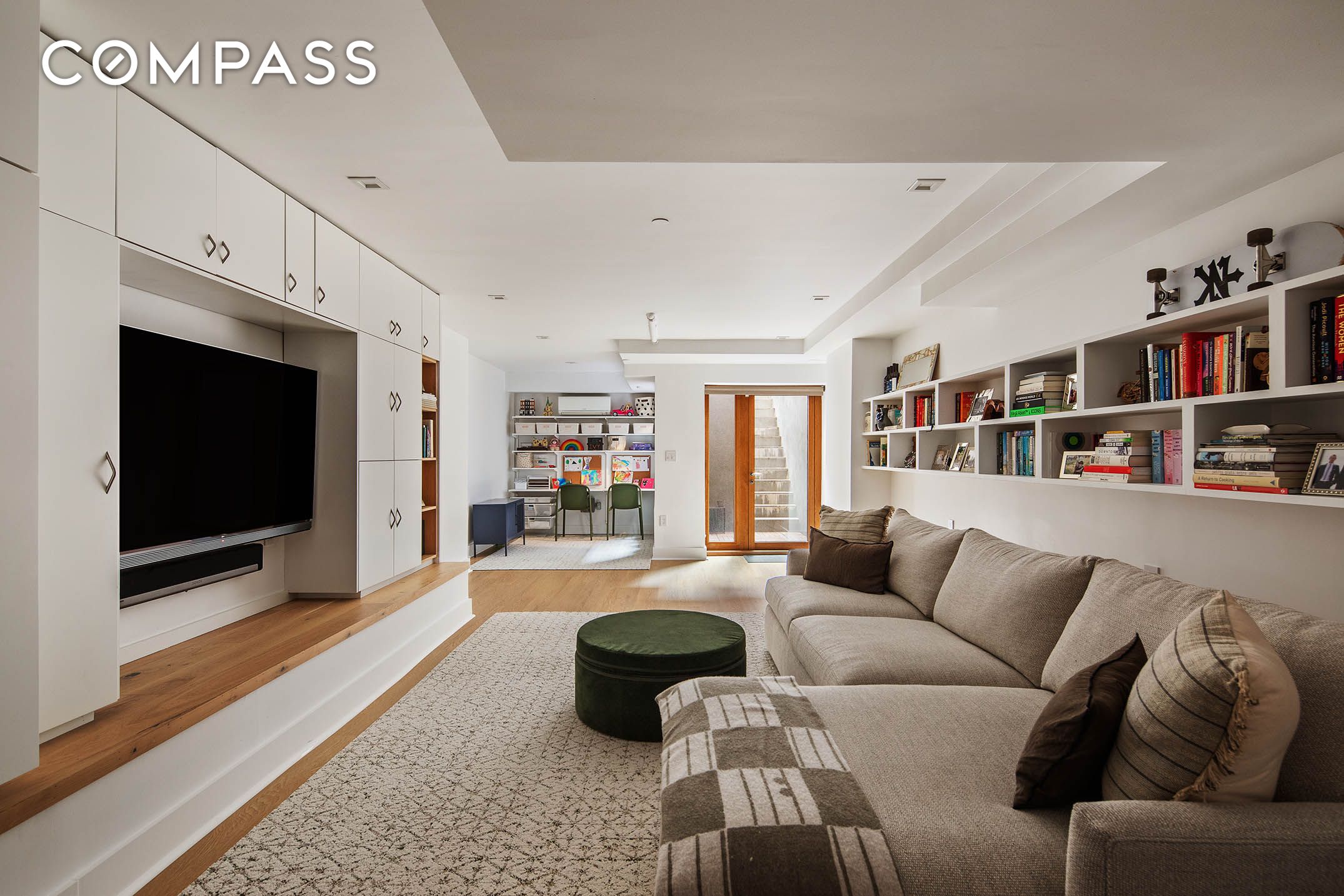 #1 photo, 102 W 118th Street, マンハッタン Harlem , NY 10026