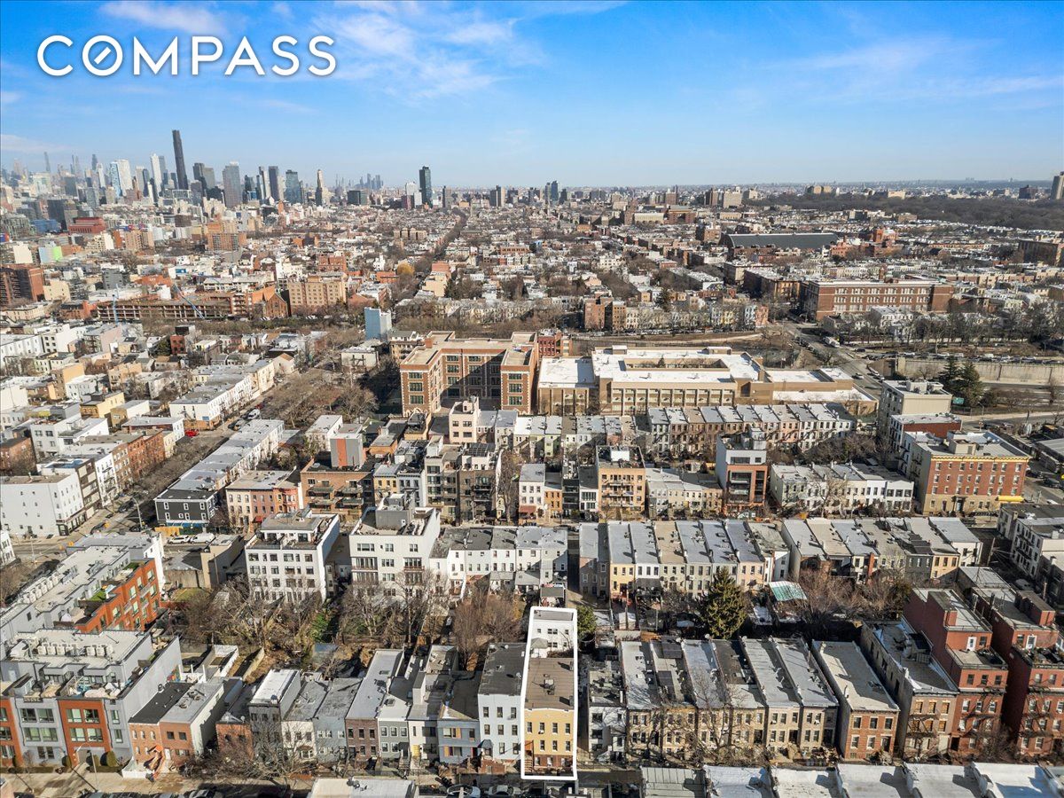 #2 photo, 335 21st Street, ブルックリン区 Greenwood Heights , NY 11215